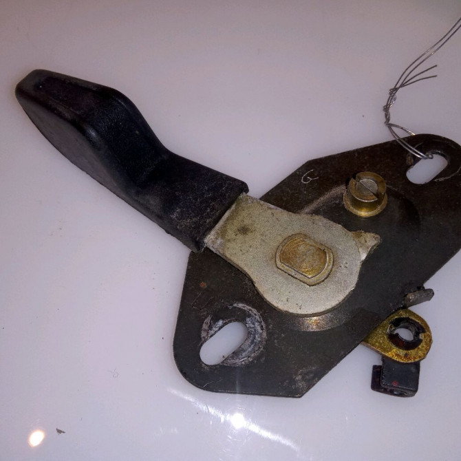 Poignee int porte avd occasion CITROEN C15 Phase 1 07-1987->06-1996 1.1i 95505200FYC 1