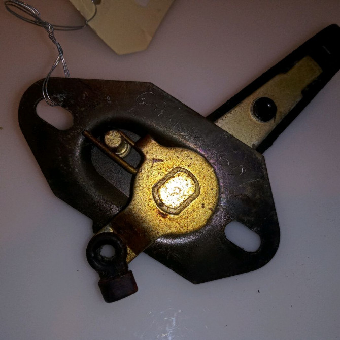 Poignee int porte avd occasion CITROEN C15 Phase 1 07-1987->06-1996 1.1i 95505200FYC 2