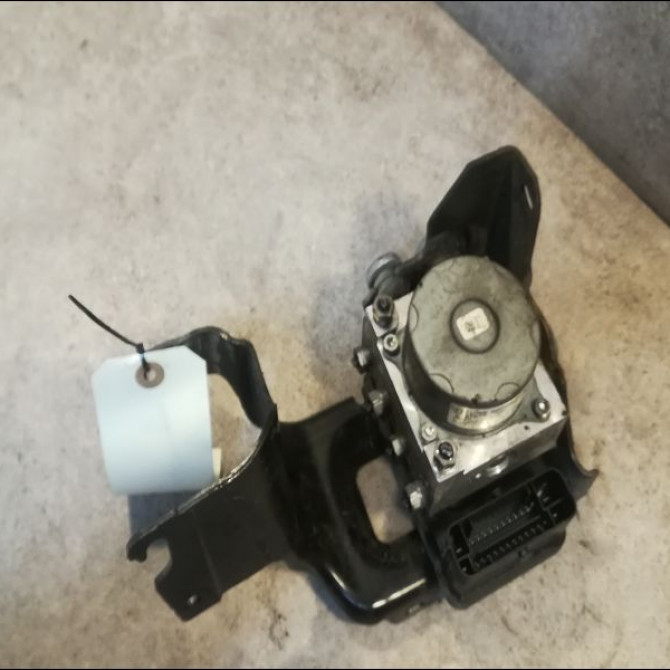 Unité hydraulique ABS occasion CITROEN C3 II Phase 2 03-2013->12-2016 1.0 68ch 1608752780 2