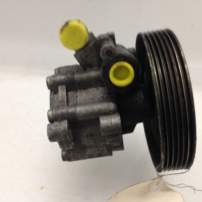 Pompe direction assistee occasion CITROEN C5 I Phase 1 03-2001->09-2004 2.2 HDi 000040077A 2