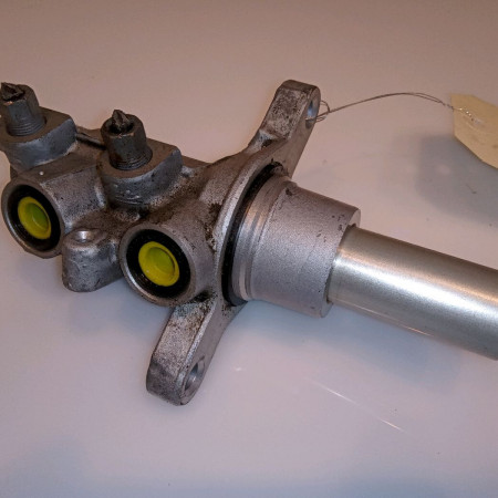 Maitre cylindre occasion CITROEN C4 PICASSO II Phase 2 09-2016->... 1.6 BLUEHDI 120ch 1610017880