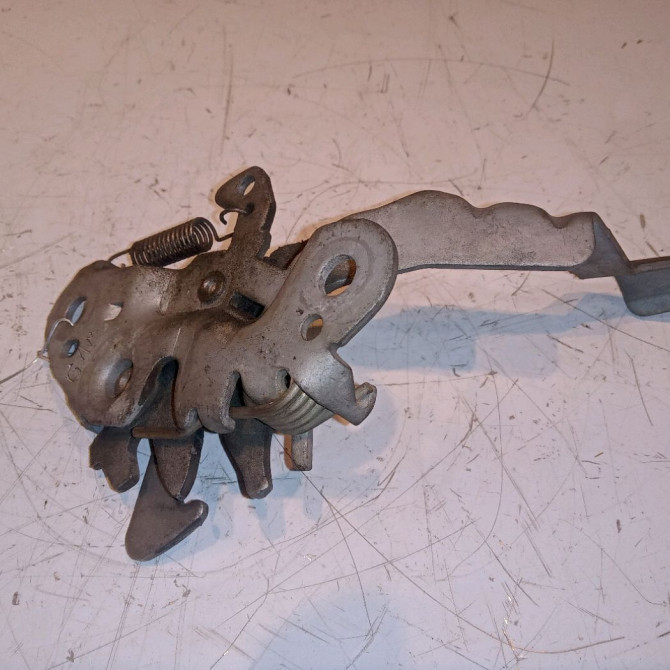 Serrure capot occasion CITROEN XSARA PICASSO Phase 2 02-2004->12-2010 1.6 HDI 110ch 793452 1