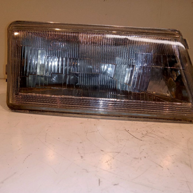 Phare droit occasion FIAT CROMA I Phase 1 04-1995->04-1999 1.9 TD 92ch 1