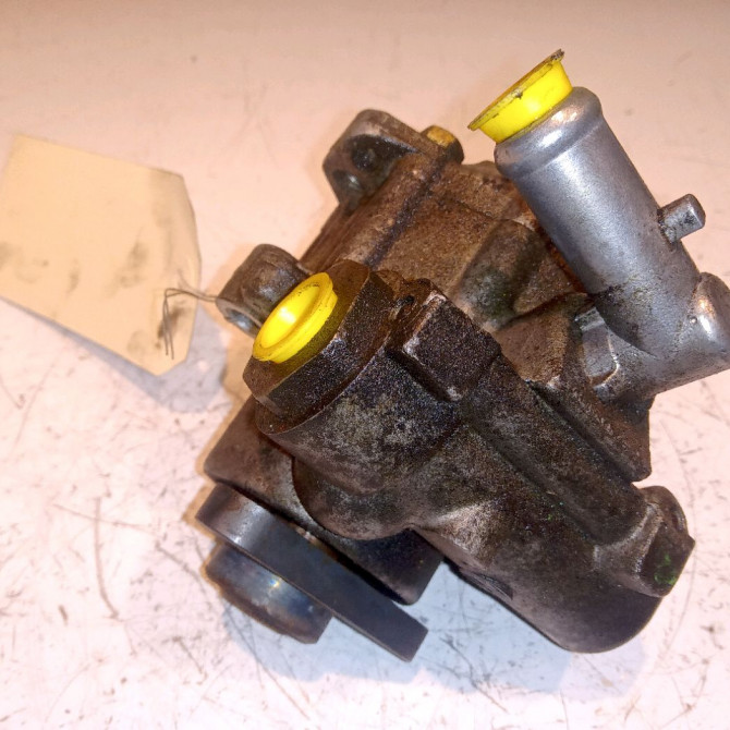 Pompe direction assistee occasion FIAT CROMA I Phase 1 04-1995->04-1999 1.9 TD 92ch 2