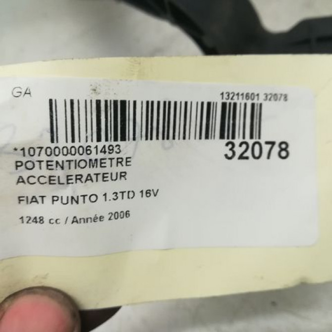 Potentiometre accelerateur occasion FIAT GRANDE PUNTO III Phase 1 09-2005->12-2013 1.3 DT MULTIJET 16v 90ch 5