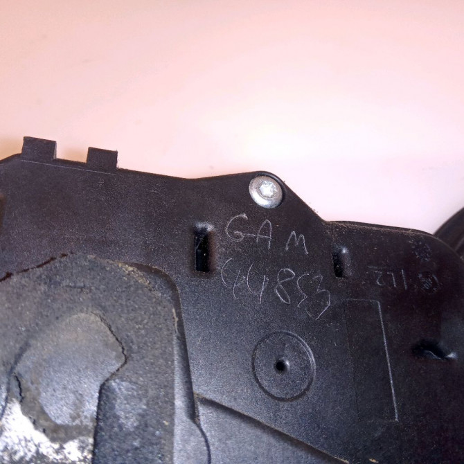 Serrure porte avg occasion FIAT GRANDE PUNTO III Phase 1 09-2005->12-2013 1.2i 65ch 52065105 3