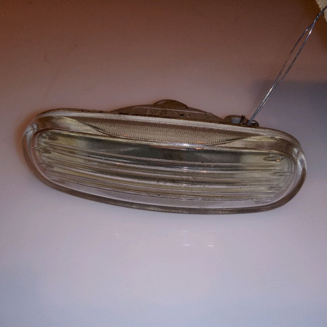 Répétiteur aile droite occasion FIAT GRANDE PUNTO III Phase 1 09-2005->12-2013 1.2i 65ch 51717793 1