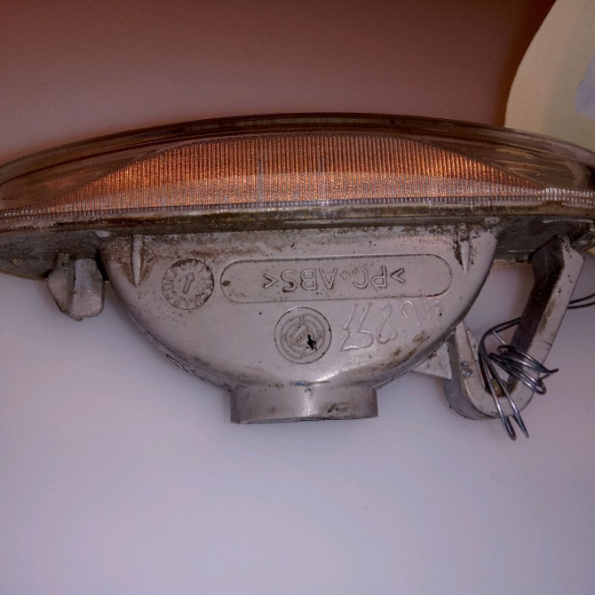 Répétiteur aile droite occasion FIAT GRANDE PUNTO III Phase 1 09-2005->12-2013 1.2i 65ch 51717793 3