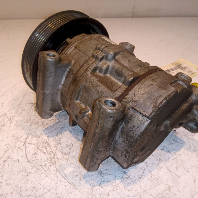 Compresseur air conditionne occasion FIAT STILO Phase 1 10-2001->09-2007 1.9 JTD 80ch 51752531 4