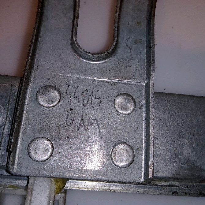 Mecanisme leve-glace arrière droit occasion CITROEN C3 I Phase 1 04-2002->10-2005 1.4i 922498 3