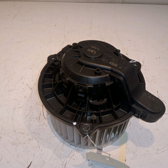 Ventilateur de chauffage occasion HYUNDAI IX35 Phase 1 03-2010->06-2013 971132Y000 2