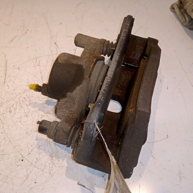 Etrier de frein avant gauche occasion MAZDA 6 I phase 2 06-2005->10-2008 2.0 D 120ch GJ6E3371XC 2