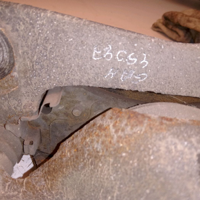 Etrier de frein avant gauche occasion MAZDA 6 I phase 2 06-2005->10-2008 2.0 D 120ch GJ6E3371XC 3