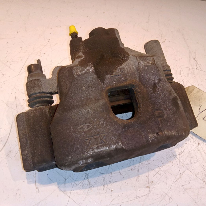 Etrier de frein avant droit occasion MAZDA 6 I phase 2 06-2005->10-2008 2.0 D 120ch GJ6E3361XC 1