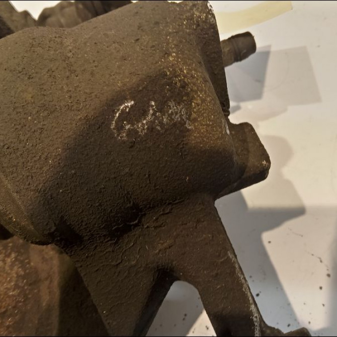 Etrier de frein avant gauche occasion MAZDA CX-5 I Phase 1 01-2012->... K0113371X 3