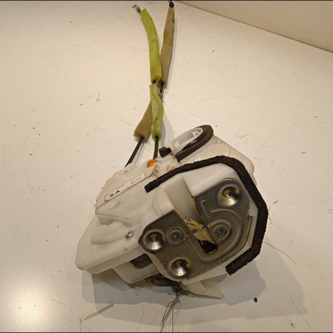 Serrure porte avd occasion MAZDA CX-5 I Phase 1 01-2012->... KD4758310 1