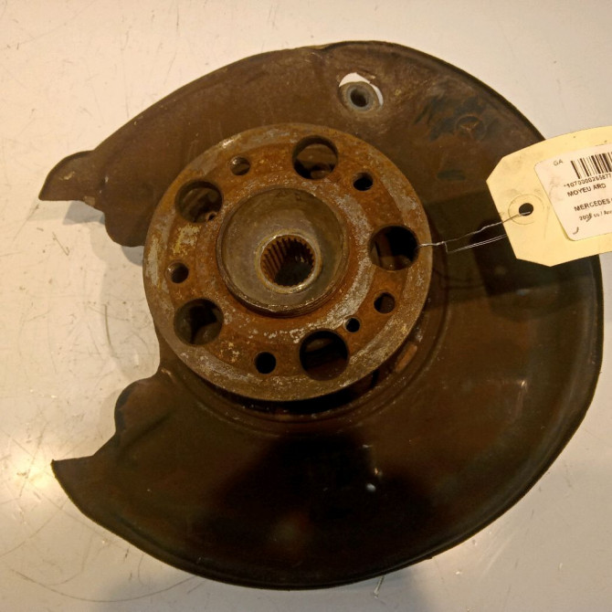 Moyeu ard occasion MERCEDES CLASSE CLK II Phase 2 COUPE 05-2005->12-2009 2029810127 1