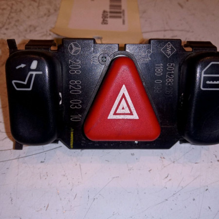 Bouton de warning occasion MERCEDES CLASSE E II Phase 2 09-1999->03-2002 E 220 CDI 2088200310