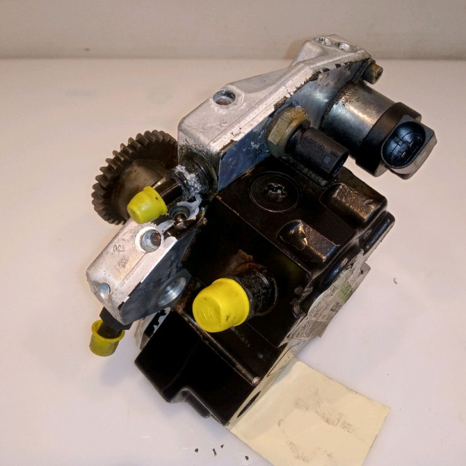 Pompe hp occasion MERCEDES CLASSE CLK II Phase 2 COUPE 05-2005->12-2009 6420700301 3