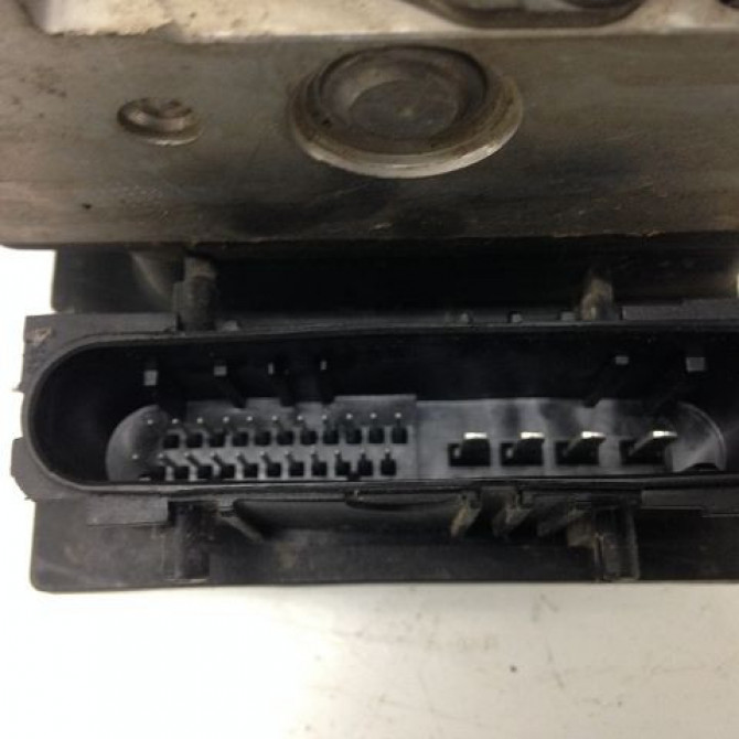 Unité hydraulique ABS occasion PEUGEOT BOXER III Phase 1 06-2006->... 2.2 HDI 130ch 4541K0 2