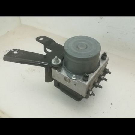 Unité hydraulique ABS occasion PEUGEOT 107 Phase 2 01-2009->01-2012 1.0i 70ch 12v 4541F5