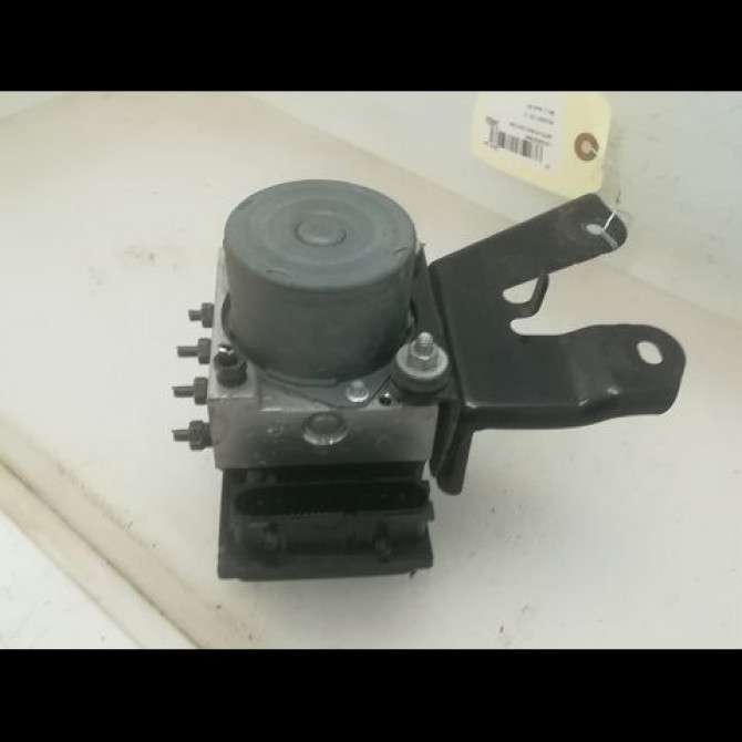 Unité hydraulique ABS occasion PEUGEOT 107 Phase 2 01-2009->01-2012 1.0i 70ch 12v 4541F5 2