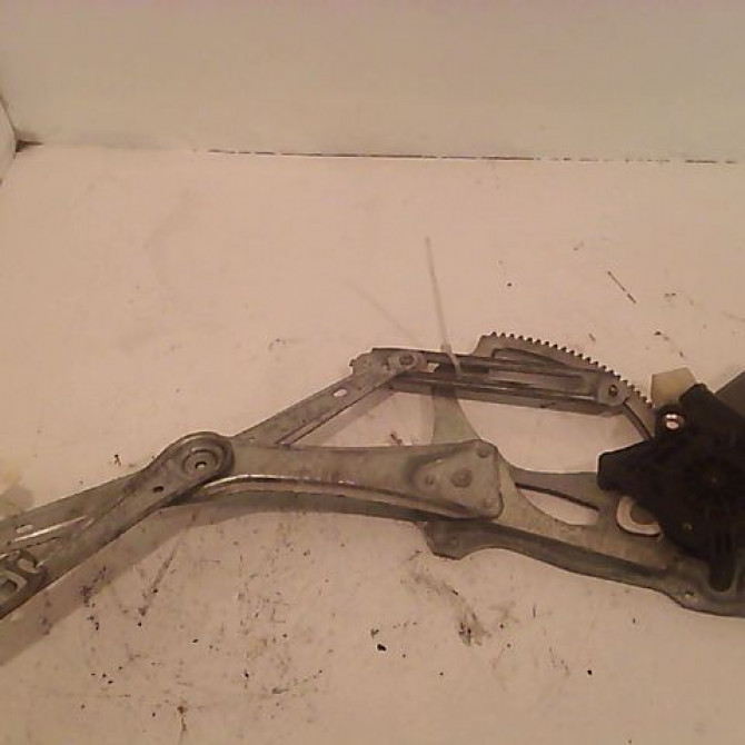 Mecanisme+moteur leve-glace avg occasion MERCEDES CLASSE E II Phase 2 09-1999->03-2002 2107201146 1