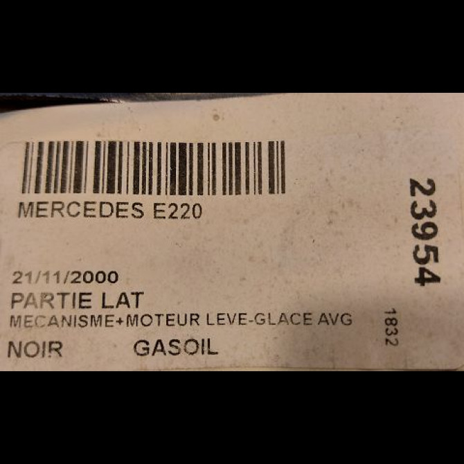 Mecanisme+moteur leve-glace avg occasion MERCEDES CLASSE E II Phase 2 09-1999->03-2002 E 220 CDI 2107201146 2