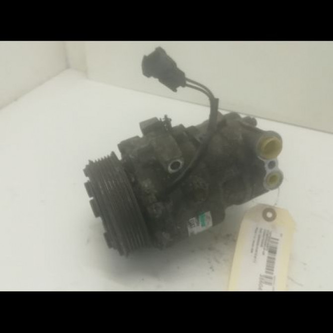 Compresseur air conditionne occasion FIAT GRANDE PUNTO III Phase 1 09-2005->12-2013 1.3 D MULTIJET 16v 75ch 71724084 1
