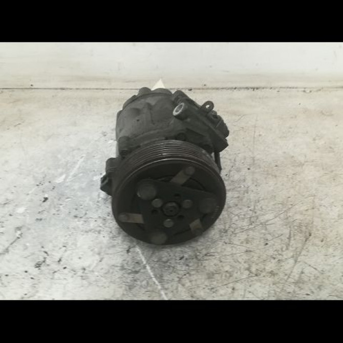 Compresseur air conditionne occasion FIAT PUNTO EVO III Phase 1 10-2009->12-2013 1.3 MULTIJET 75ch 71724084 1