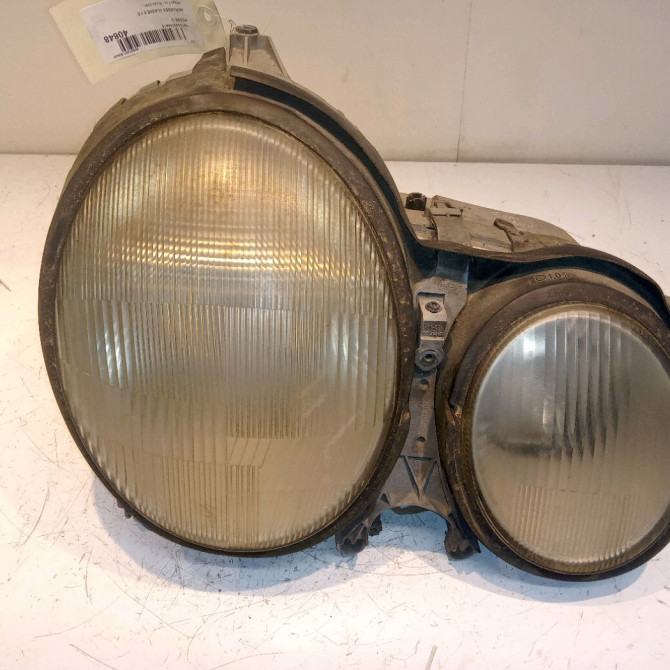 Phare droit occasion MERCEDES CLASSE E II Phase 2 09-1999->03-2002 E 220 CDI 2108203061 1