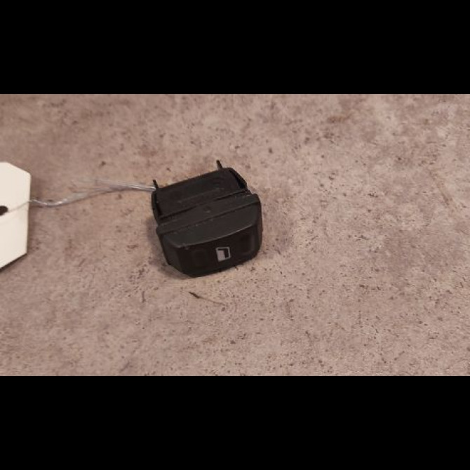 Commande lève-glace porte avant droite occasion CITROEN XSARA PICASSO Phase 2 02-2004->12-2010 1.6 HDI 110ch 1