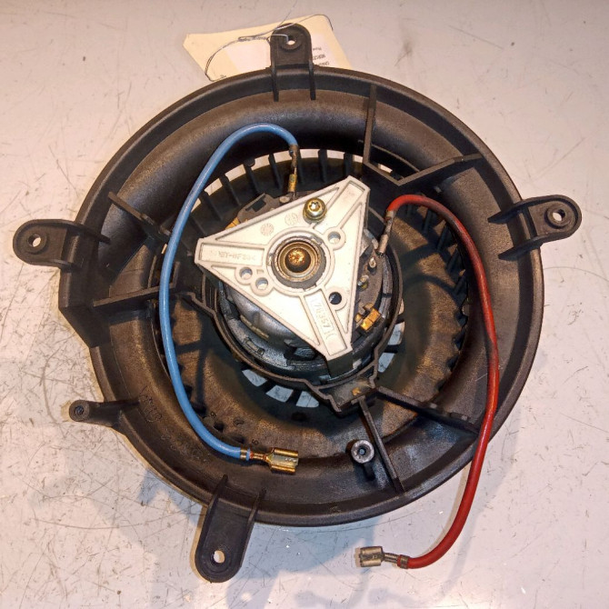 Ventilateur de chauffage occasion MERCEDES CLASSE E II Phase 2 09-1999->03-2002 E 220 CDI 2108202442 2
