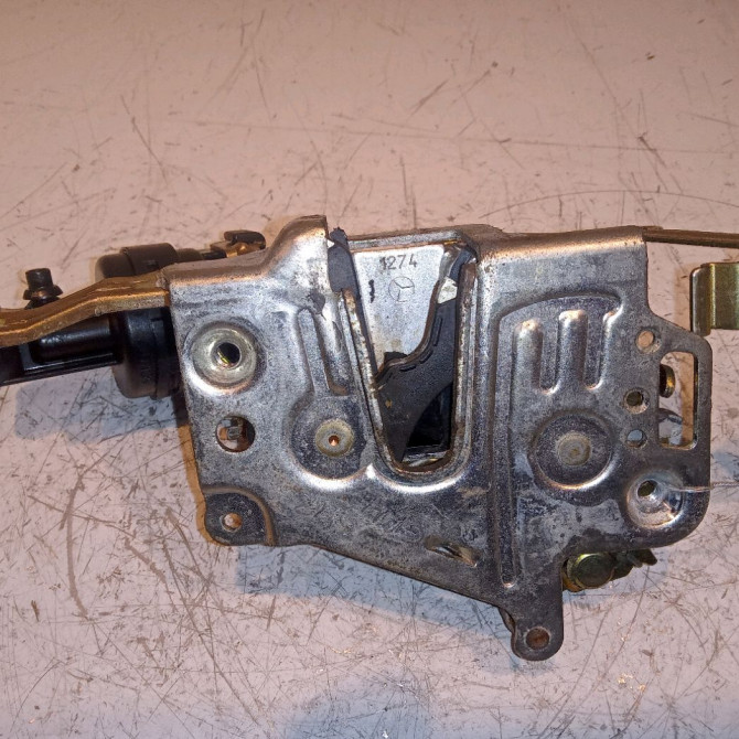 Serrure porte ard occasion MERCEDES CLASSE E II Phase 2 09-1999->03-2002 E 220 CDI 2027300635 1