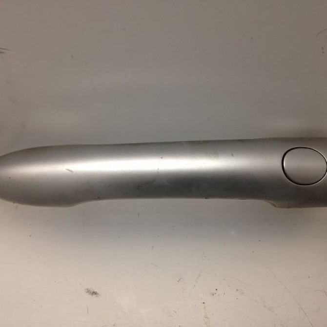 Poignee ext porte avd occasion RENAULT MEGANE II Phase 1 09-2003->12-2005 7701209581 1