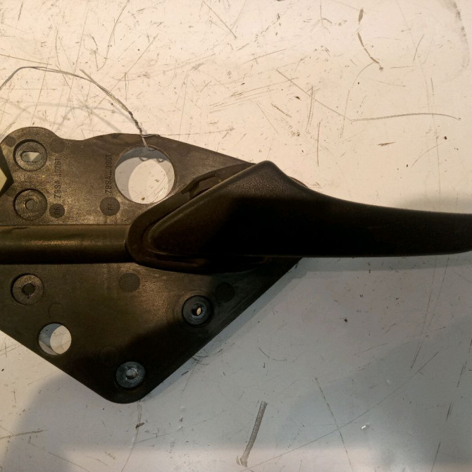 Poignee int porte avg occasion MERCEDES VITO II Phase 1 10-2003->09-2010 115 CDI 150ch 63976002617C45 1