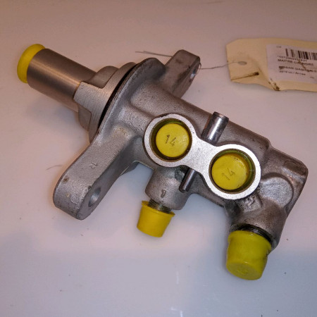 Maitre cylindre occasion NISSAN QASHQAI II Phase 1 02-2014->... 460104EH1A