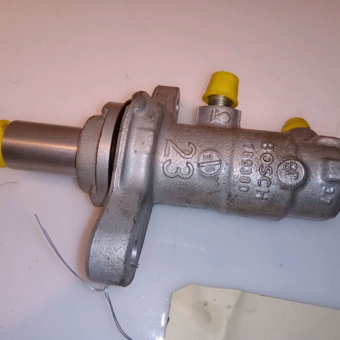 Maitre cylindre occasion NISSAN QASHQAI II Phase 1 02-2014->... 460104EH1A 2