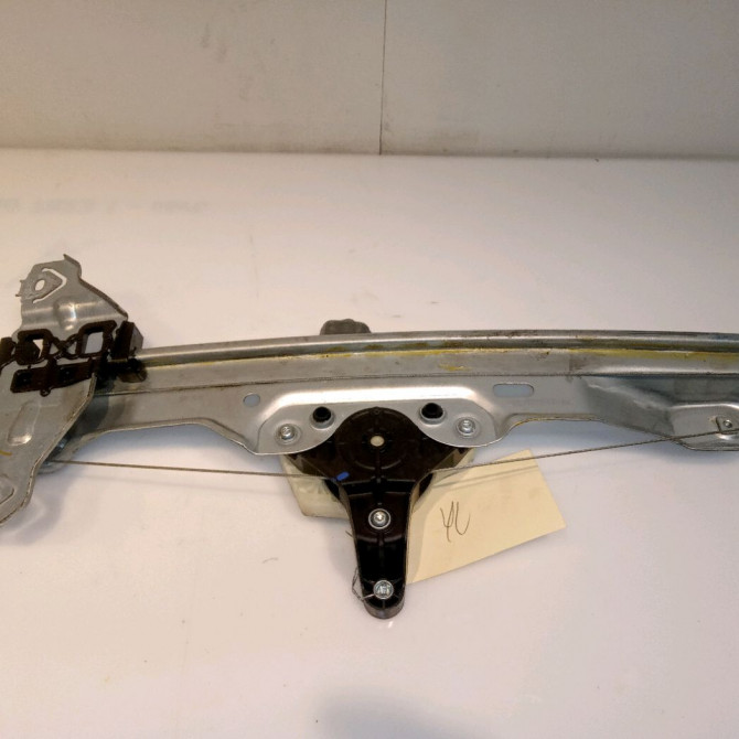 Mecanisme + moteur lève-glace avant droit occasion NISSAN QASHQAI II Phase 1 02-2014->... 80700HV00D 2