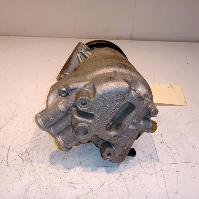 Compresseur air conditionne occasion OPEL ASTRA IV 39164667 3