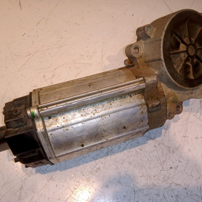 Moteur electrique de direction assistée occasion OPEL ASTRA IV 3