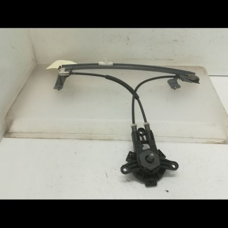 Mecanisme leve-glace arrière gauche occasion PEUGEOT 106 Phase 1 09-1991->04-1996 1.5D 922361