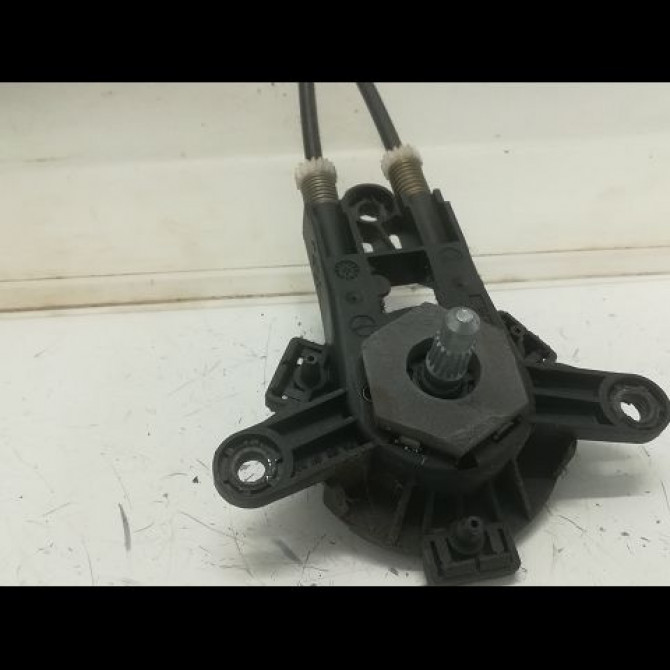 Mecanisme leve-glace arrière gauche occasion PEUGEOT 106 Phase 1 09-1991->04-1996 1.5D 922361 2