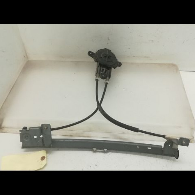 Mecanisme leve-glace arrière droit occasion PEUGEOT 106 Phase 1 09-1991->04-1996 1.5D 922464 3