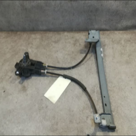 Mecanisme leve-glace arrière gauche occasion PEUGEOT 106 Phase 1 09-1991->04-1996 1.0i 922361