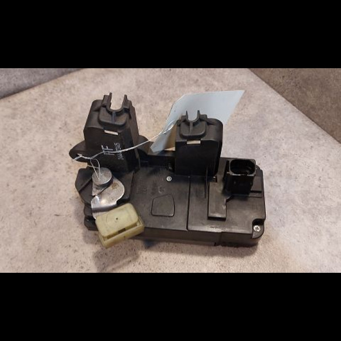 Serrure porte arg occasion OPEL VECTRA III Phase 1 06-2002->10-2005 2.2 DTI 16v 125ch 13210760 2