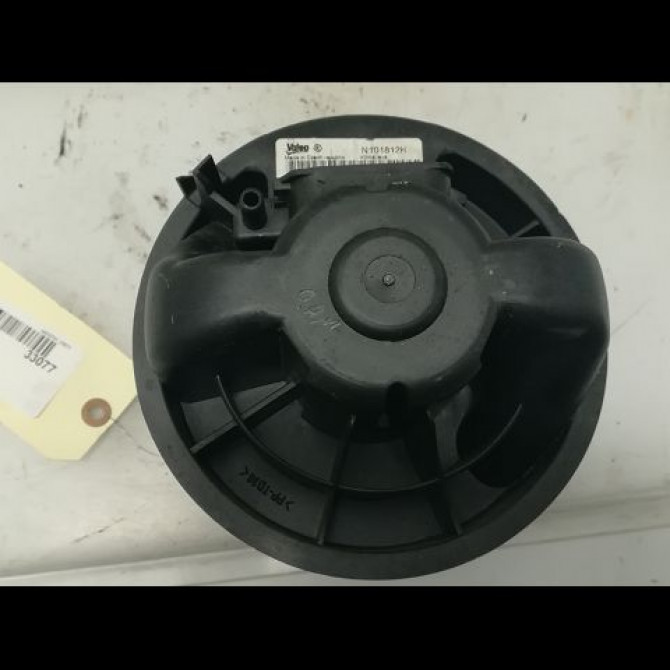 Ventilateur de chauffage occasion PEUGEOT 107 Phase 1 06-2005->12-2008 1.0i 12v 1608174880 2