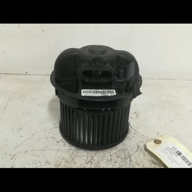 Ventilateur de chauffage occasion PEUGEOT 107 Phase 2 01-2009->01-2012 1.4 HDI 54ch 1608174880 2