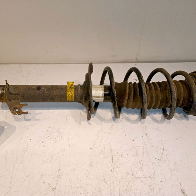 Amortisseur avant droit occasion PEUGEOT 107 Phase 1 06-2005->12-2008 1.4 HDI 5202RZ 3