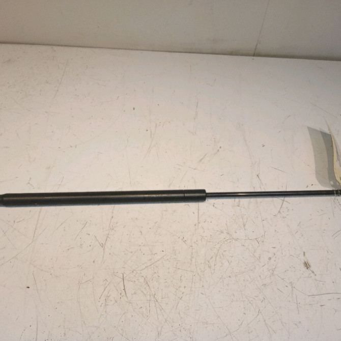 Verin droit hayon occasion PEUGEOT 107 Phase 1 06-2005->12-2008 1.4 HDI 1